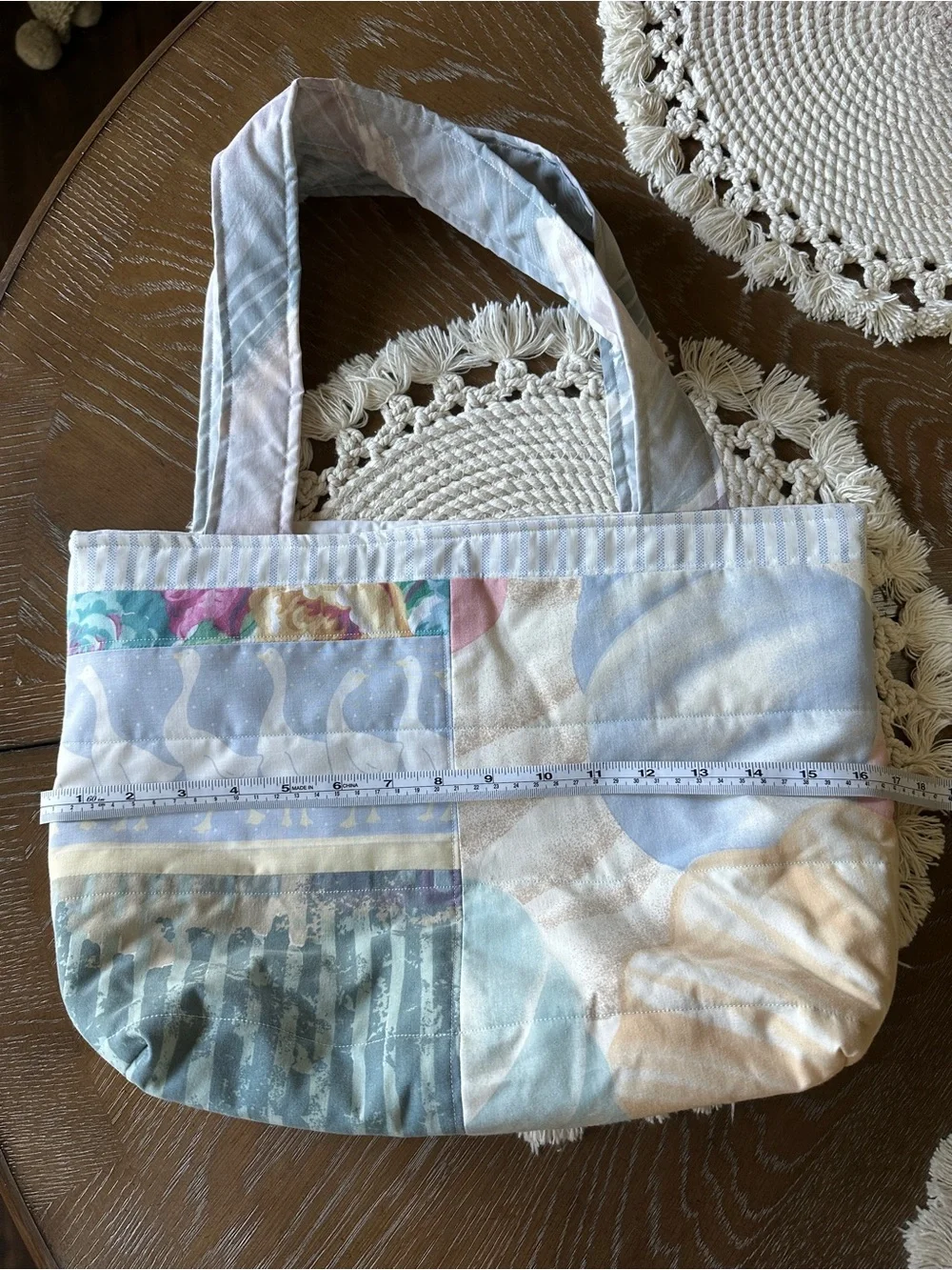 90’s Quilted Patchwork Tote Bag in Pastel Multi